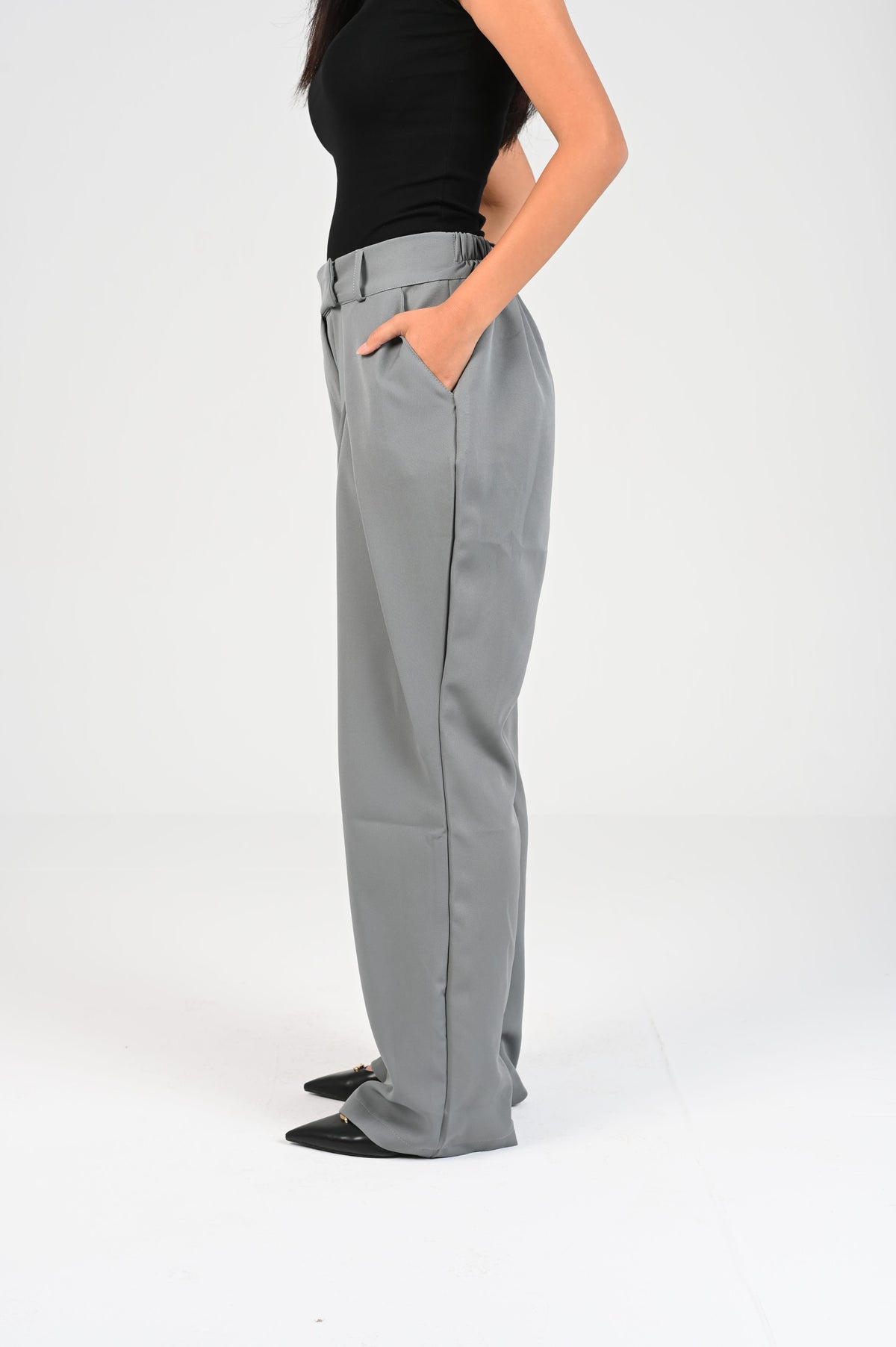 flared pleated pants